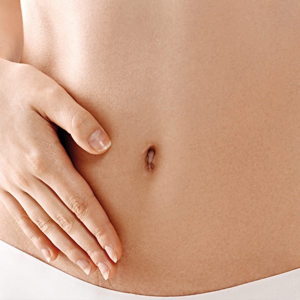 Stitichezza: che cos’è e come affrontarla con l’aiuto di rimedi naturali